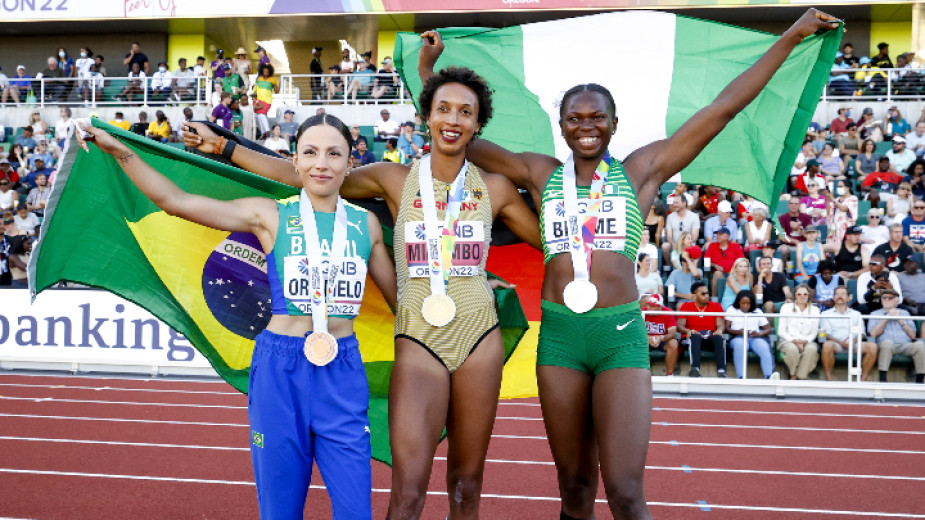 2b0dd3d5670bd23fbaed15b47d3019e9