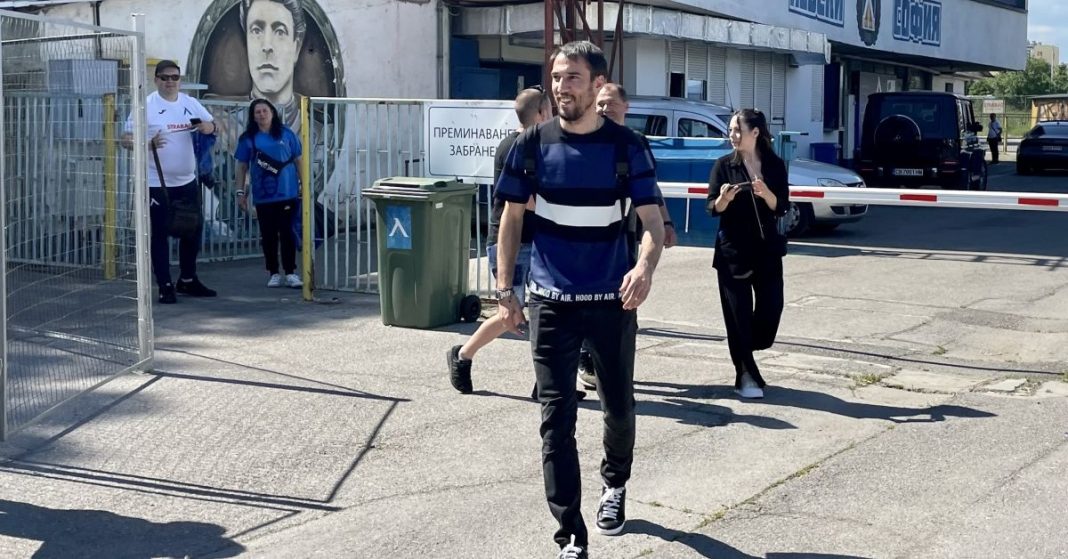 Popov_9000203221342969331_big