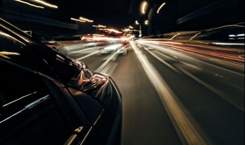 bez-globa-za-mladeja-karal-s-nad-200-km-ch-v-centara-na-vraca-1