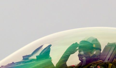 mnojestvo-kitaiski-samoleti-i-voenni-korabi-sa-zasecheni-v-uchenia-okolo-taivan-1