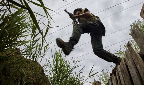 rusia-sabira-udarni-sili-sreshtu-rodnia-grad-na-zelenski-1