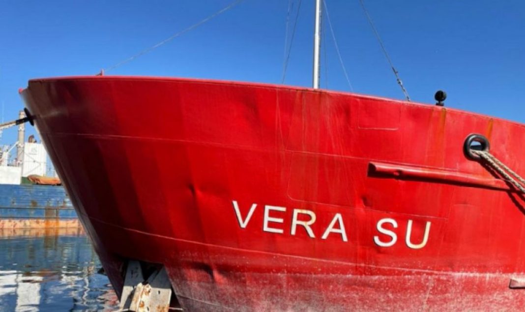 prodavat-na-targ-koraba-vera-su-1