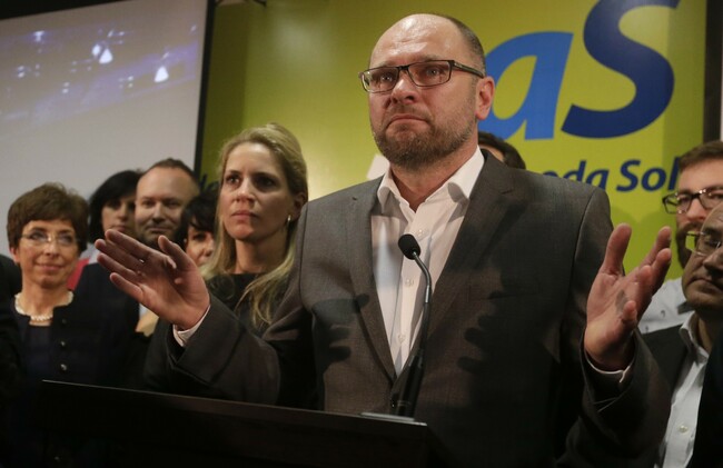 44081e3f891a46d4a2933e5dc8d174db-44081e3f891a46d4a2933e5dc8d174db-efc8fbad4def428badc5e7202359602d-f509c