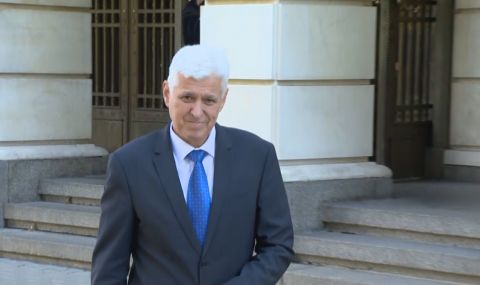 ministarat-na-otbranata-do-kraa-na-anuari-chakame-dva-dvigatela-za-mig-29-ot-polsha-1