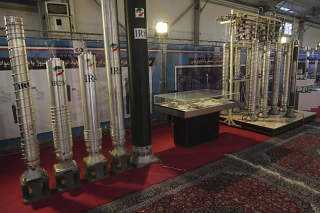 d37b55ee4cd14d54839acb2bf03f432f--0--854c33cdfe3240218c985e5e1a712a04