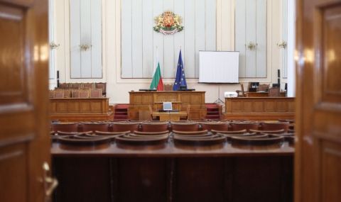 narodnoto-sabranie-otvara-vratite-si-za-grajdani-1