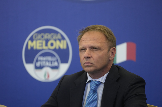 1395e566b0a8424ba46d271b83054639-1395e566b0a8424ba46d271b83054639-c8ff9117ce524cfc87e44d2d8ae65805-414eb