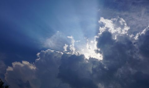 vremeto-dnes-prognoza-za-petak-21-april-znachitelna-oblachnost-kratkotraini-dajdove-s-gramotevici-1