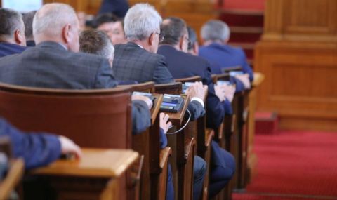 devet-ministri-se-avavat-na-parlamentaren-kontrol-1