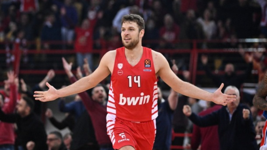 f2b204fe7b38d1c24135e68ac098f8a4