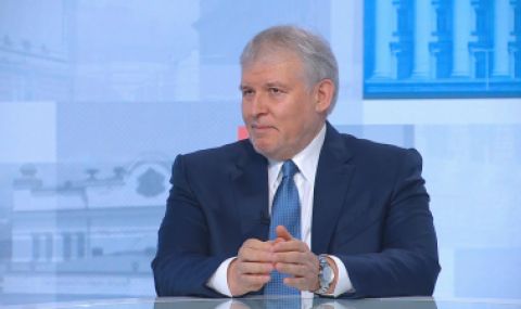 rumen-hristov-radev-ne-moje-da-prejivee-fakta-che-ima-redoven-kabinet-1
