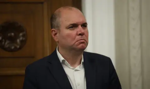 vladislav-panev-stranno-e-che-nama-skandali-sled-nova-godina-1