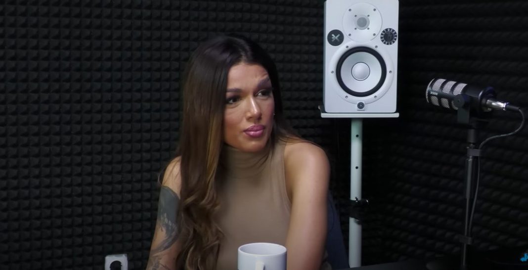 диона_2357278726682393336_big