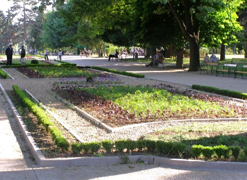 07-01_5647506645865996263_big