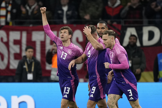 b4a8a4ef53d142fca53f447041c9a6ad--0--50aa3914eac44977b596a596f8a46b7b