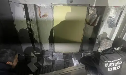 zaloveniat-v-burgas-kokain-e-za-7-mln-dolara-1