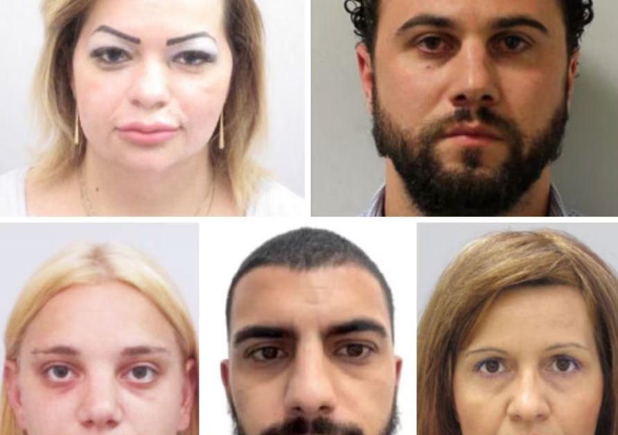 06-01а_158750159786532565_big