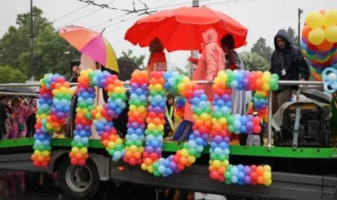 carkvata-za-sofia-praid-pokaite-se-i-ne-nalagaite-greha-kato-norma-molim-bog-da-vi-prosti-1