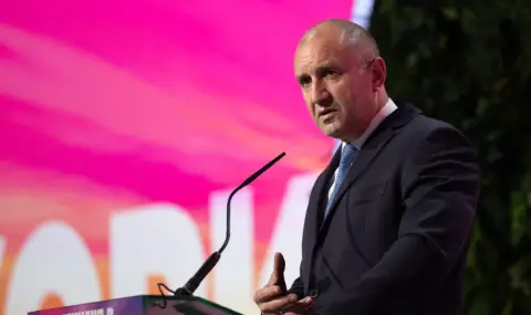 radev-pristiga-v-riga-za-uchastie-v-sreshta-na-varha-v-ramkite-na-formata-b9-1