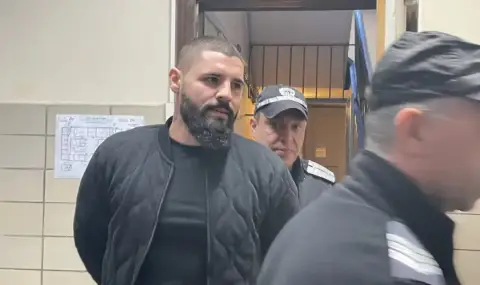 zapochva-izslushvaneto-na-veshti-lica-po-deloto-debora-1