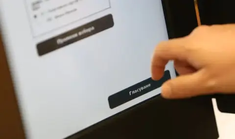 teglat-s-jrebii-mashinite-za-glasuvane-koito-shte-preminat-prez-udostoveravane-1