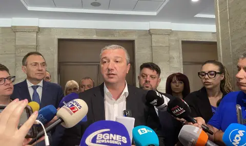 dragomir-stoinev-razgovori-sa-vazmojni-podkrepa-samo-po-politiki-bez-uchastie-na-bsp-vav-vlastta-1