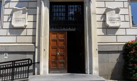 vladislav-panev-minaha-izborite-i-v-sofia-se-zahvanaha-da-vdigat-mestnite-danaci-1