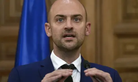 parij-e-domakin-na-sreshta-na-varha-na-es-po-sigurnostta-1