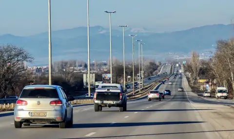 v-petak-sabota-i-nedela-bez-kamioni-nad-12-t-v-tunelite-topli-dol-i-praveshki-hanove-1