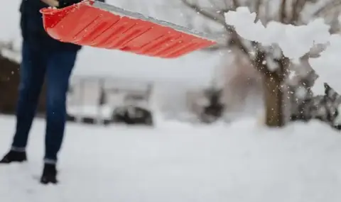 vremeto-dnes-prognoza-za-vtornik-18-fevruari-studeno-i-oblachno-s-valeji-ot-snag-1