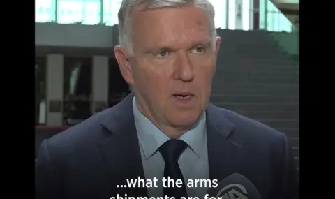 savetnik-na-merkel-ne-trabva-da-davame-taurus-na-kiev-taka-germania-vliza-vav-voinata-rusia-bavno-varvi-kam-celta-si-1