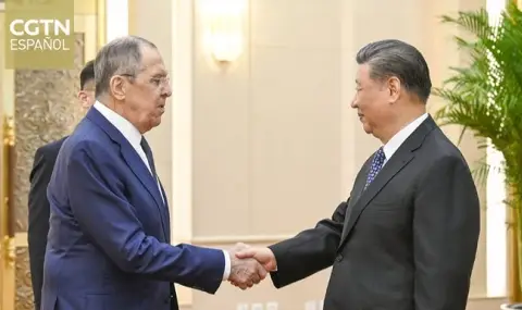 kitaiskiat-prezident-si-dzinpin-prie-ruskia-vanshen-ministar-sergei-lavrov-v-pekin-1