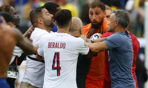 luis-enrike-pobesna-sled-zagubata-i-udari-futbolist-na-chelsi-video-1