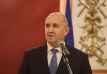 Радев във фейсбук: Готови сме, можем и ще успеем!