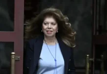 Илияна Йотова започва консултациите с парламентарните партии за избор на служебен премиер