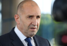 Румен Радев се регистрира за изборите с коалиция „Прогресивна България“