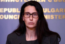 Ангелина Бонева отказва да подаде оставка и се върна в кабинета си в МРРБ