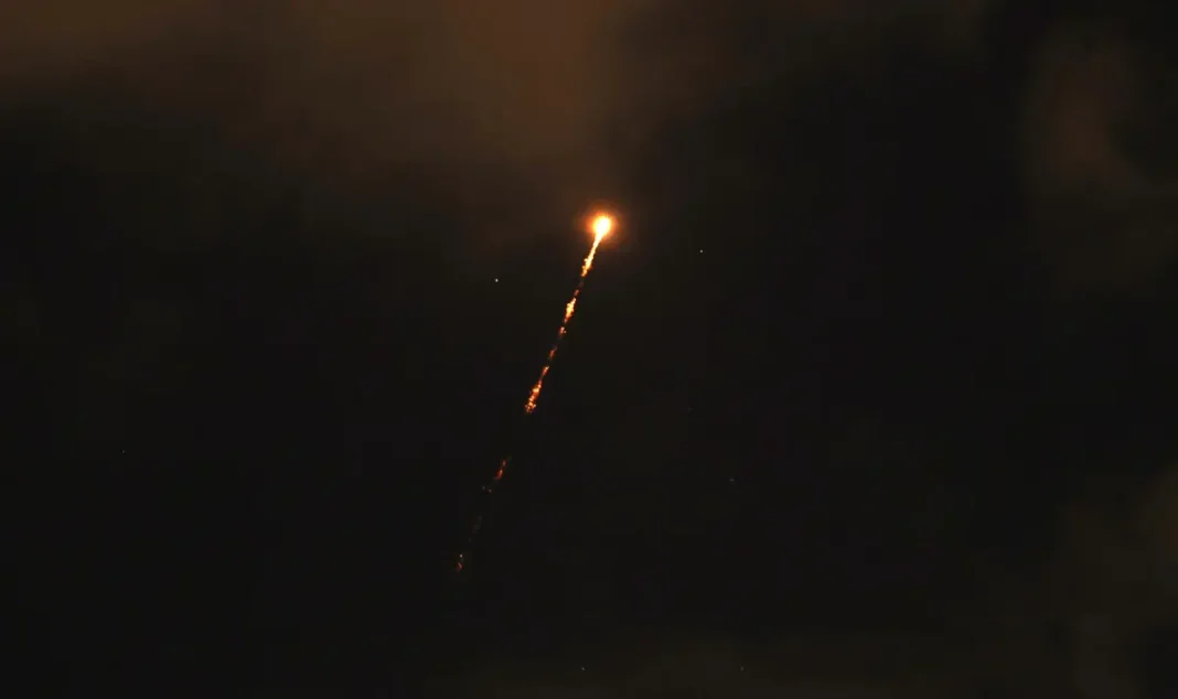 dim-se-izdiga-nad-amerikanskoto-posolstvo-v-kuveit-1