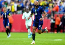 Франция победи Бразилия, Игор Тиаго дебютира за „селесао“