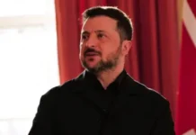 Le Monde: Зеленски заплашил депутатите си да ги прати на фронта