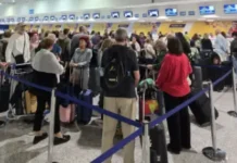 Първи полет с българи от Дубай се очаква да кацне във Варна днес