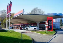 Словенското правителство ограничи зареждането на гориво на бензиностанциите