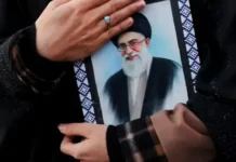 Техеран се готви за сбогуването с аятолаха Али Хаменей