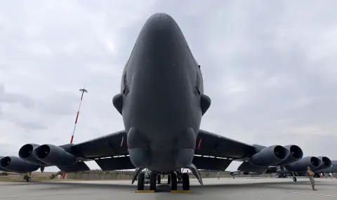 tramp-hvarla-sreshtu-iran-i-strategicheskite-bombardirovachi-b-52-s-golam-obseg-vav-voennite-si-operacii-v-iran-1