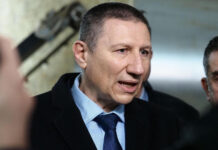 Борислав Сарафов подаде оставка