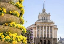 ПП с 16, ДБ с 21 депутати след разцеплението