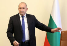 Радев: Говорих с Тръмп и Хегсет. САЩ ще поискат удължаване на престоя на военните самолети у нас. Поставих им въпроса за визите