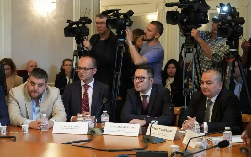 abrovski_i_pulev_0.jpg