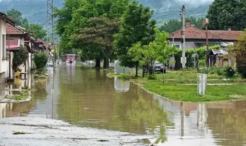 dranovo-se-otarsva-ot-vodnia-ad-prodaljava-ogledat-na-shtetite-1