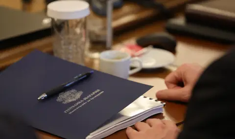 ministri-i-eksperti-na-izvanredna-sreshta-za-nezakonnite-stroeji-do-varna-1